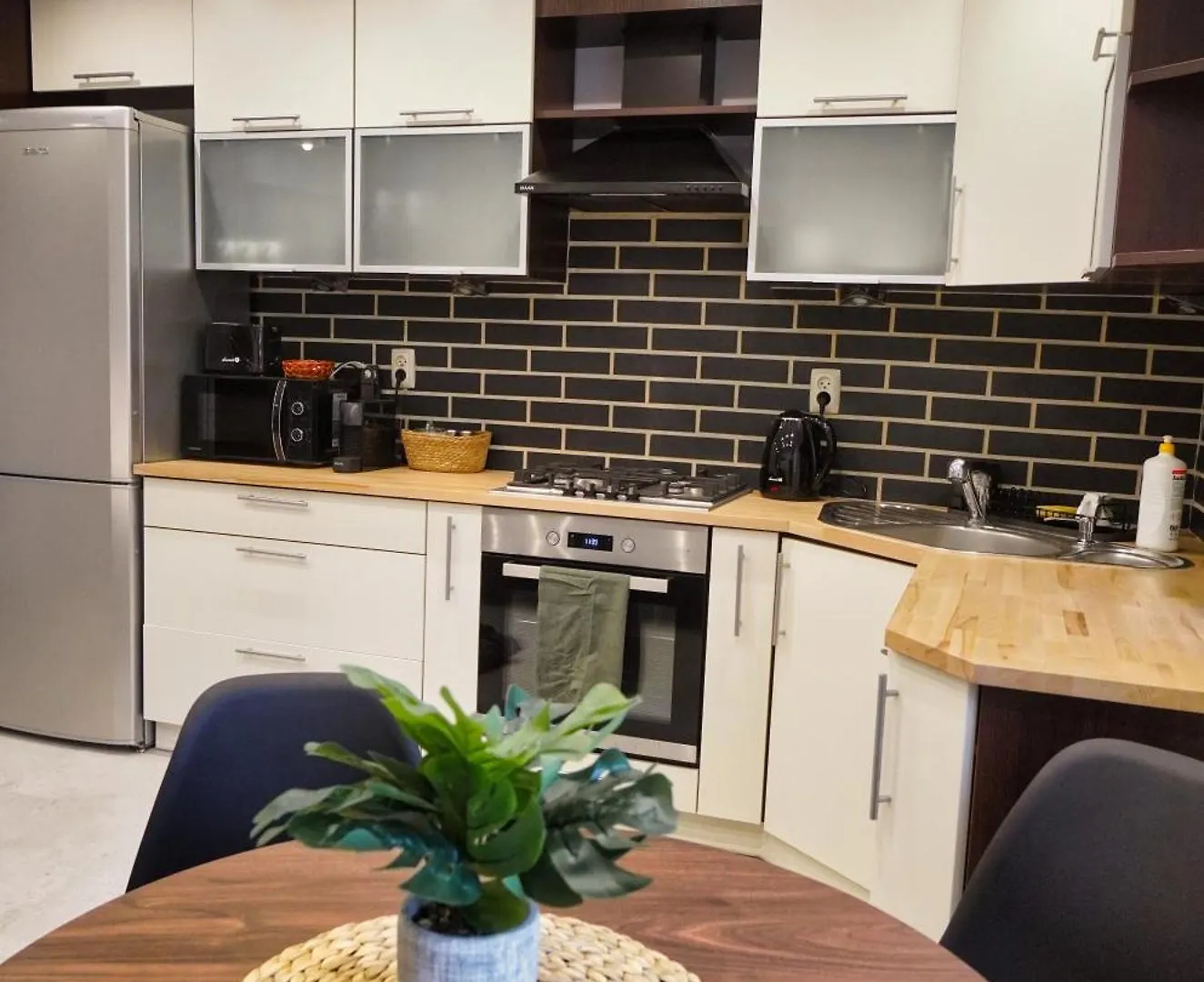 Verdant Apartment 바르샤바 폴란드